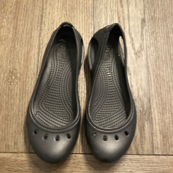Crocs Non slip women’s sandals size 6 - Picture 1 of 3